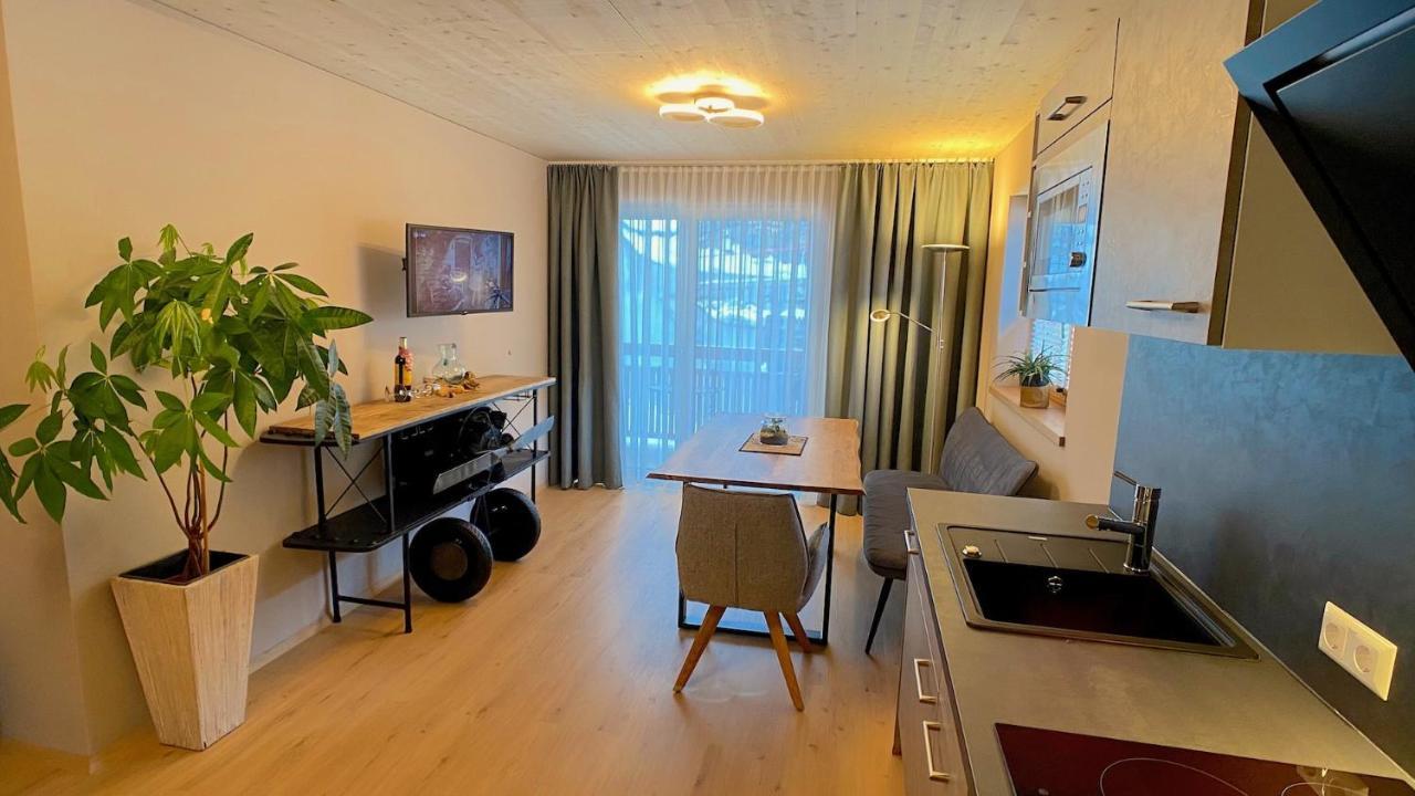 Erdhaeuser Und Apartments Mit Seeblick Und Alleinlage Weissensee Bagian luar foto