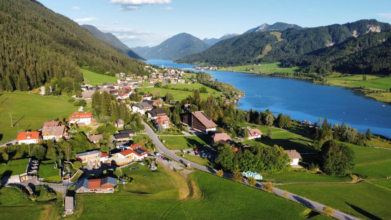 Erdhaeuser Und Apartments Mit Seeblick Und Alleinlage Weissensee Bagian luar foto