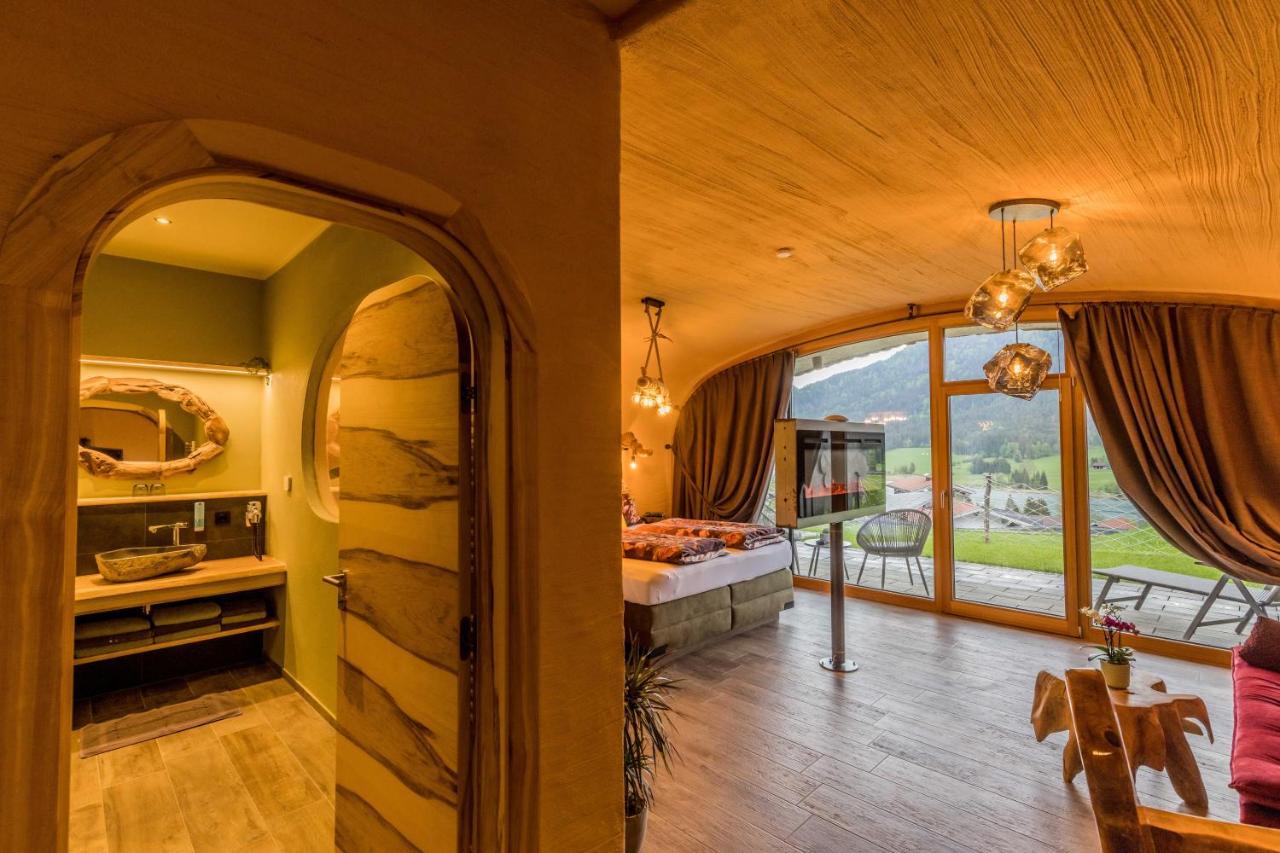 Erdhaeuser Und Apartments Mit Seeblick Und Alleinlage Weissensee Bagian luar foto